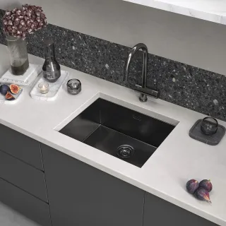 Мойка кухонная Reflexion Como 54-BL RX2054BL оружейная сталь